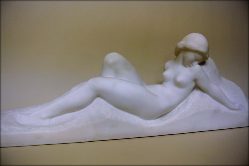 Sculpture  - Art Deco Marble Sculpture signed Gennarelli