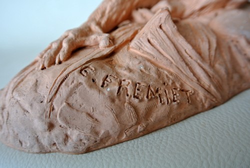 Antiquités - Terracotta signed E FREMIET (Emmanuel Frémiet 1824/1910)