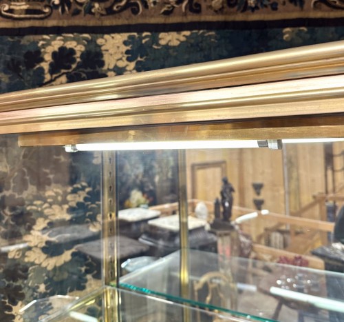 Vitrine de magasin en laiton, vers 1920 - Art Déco