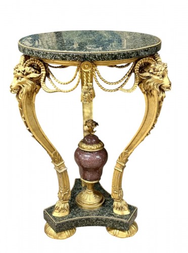 ram pedestal table In gilt bronze, marble and porphyry. Louis XVI style