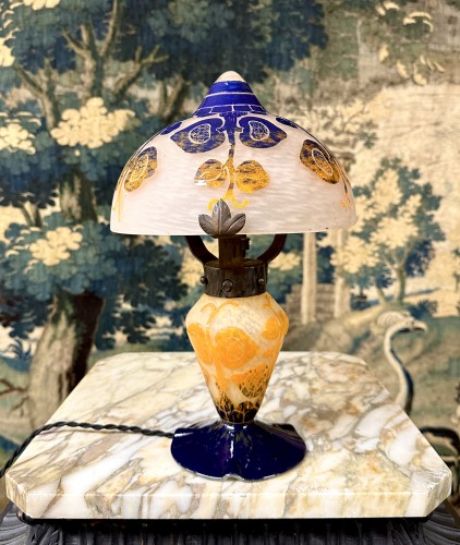 Antiquités - Charles Schneider for Le Verre Français, Art Deco lamp with figs