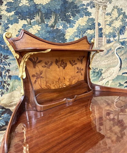 Art nouveau - Louis Majorelle - Gilded Bronze And Marquetry Lady&#039;s Desk