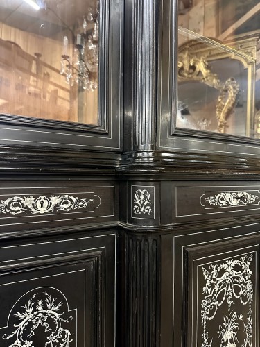 Antiquités - Napoléon III period bookcase in ivory and ebony marquetry 