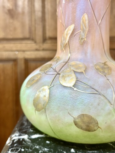 Art nouveau - Daum Nancy - Large Art Nouveau vase decorated with Monnaie du pape