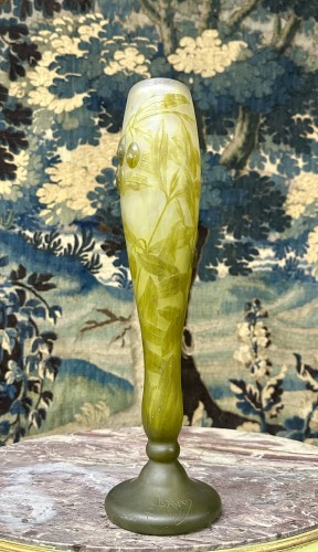 Daum Nancy - Vase with hot-applied cabochon olives - Glass & Crystal Style Art nouveau