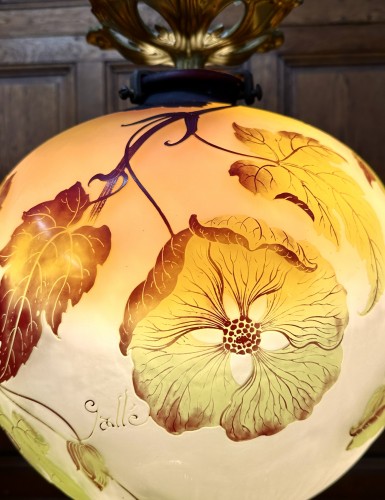 20th century - Émile Gallé - Abutilon pendant or ceiling light
