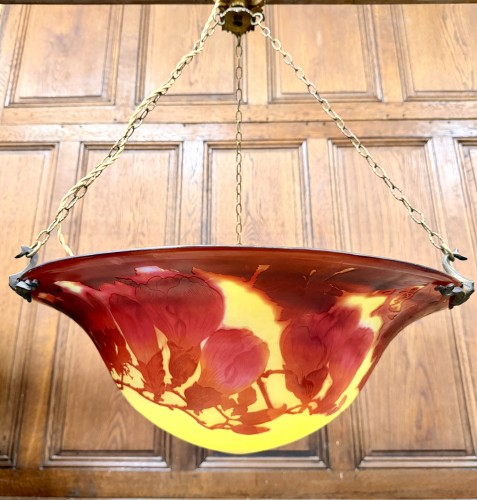 Antiquités - Emile Gallé - Grand plafonnier Art nouveau aux magnolias