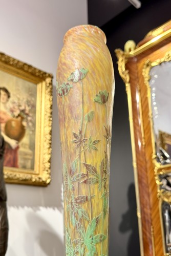 Daum Nancy - important vase à décor de feuilles de chanvre - Marius Simon Antiquités