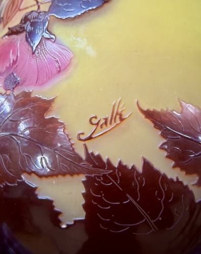 Antiquités - Émile Gallé - Large pear-shaped vase decorated with abutilons