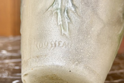 Gabriel Argy-Rousseau, vase with red thistles, art deco pate de verre - 