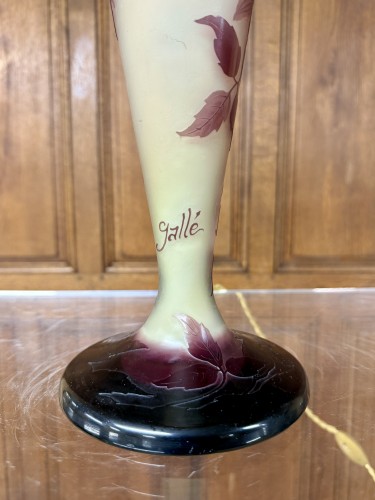 XXe siècle - Émile Gallé - Lampe champignon à décor de clématites