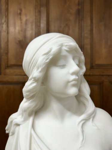 Adolfo Cipriani (1880-1930) - Buste de jeune femme en marbre blanc de Carrare - Marius Simon Antiquités