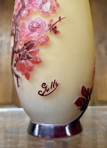 Antiquités - Émile Gallé - blown, molded vase with apple blossom decor