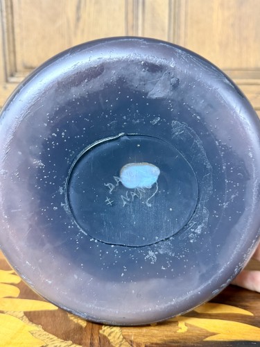 XXe siècle - Daum nancy - monumental vase martelé aux ancolies