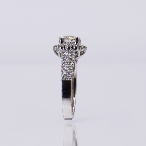 Antique Jewellery  - Gold Solitaire Ring Set with Diamonds