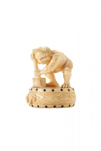 Netsuke japonais en ivoire représentant Raiden