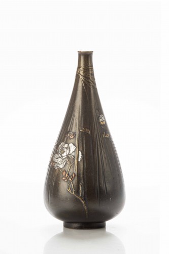 Asian Works of Art  - A Japanese Drop-shaped Bronze Vase With Peonies