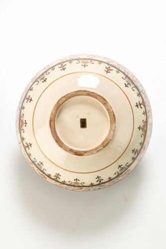 A Japanese Satsuma Ceramic Tea Bowl, Signed Senzan - 