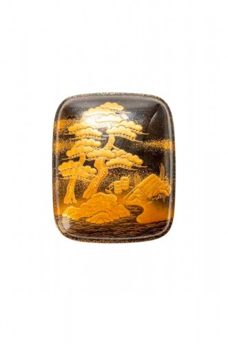 A Japanese Maki-è Lacquer Kogo Box 