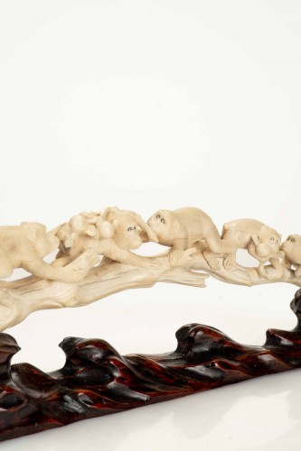 An Ivory Okimono Depicting A Lively Family Of Monkeys On A Long Branch - Asian Works of Art Style 