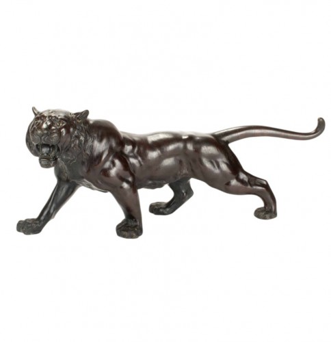 Sculpture en bronze patiné représentant l’étude d’un puissant tigre rugissant