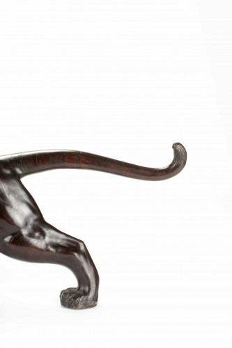 XIXe siècle - Sculpture en bronze patiné représentant l’étude d’un puissant tigre rugissant