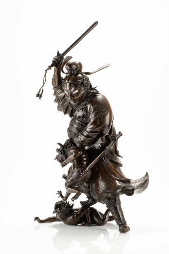 A Bronze Sculpture Depicting Shoki With A Pair Of Oni - Asian Works of Art Style 