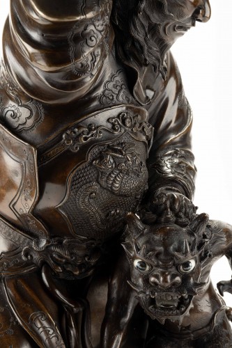 Antiquités - A Bronze Sculpture Depicting Shoki With A Pair Of Oni