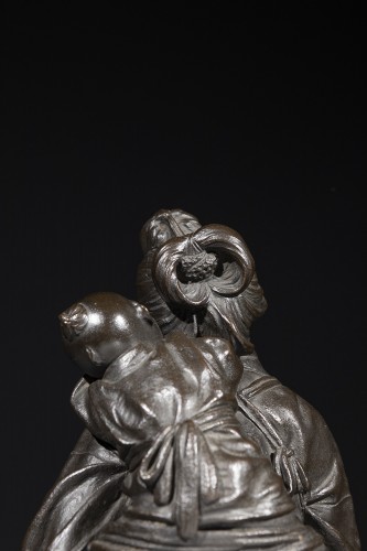 Antiquités - young mother with child, a okyo A Tokyo School bronze late 19th century