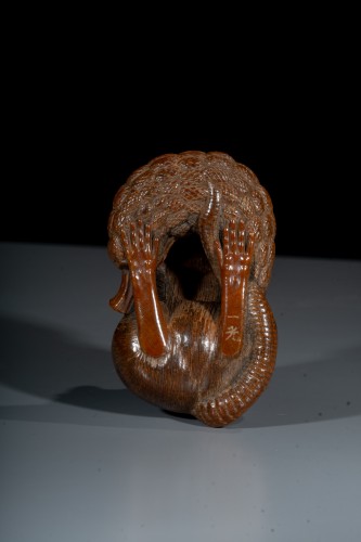 A boxwood okimono with two mice and a millet ear, signed Ikko - 