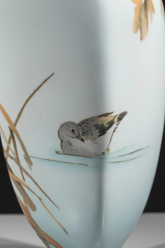 Vase cloisonné avec une paire de canards le long d’un cours d’eau - Mastromauro Japanese Art