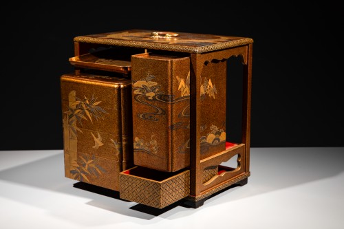 Set de pique-nique en laque maki-e sur fond nashiji avec carpes koi - Arts d