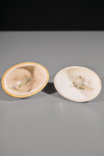 19th century - A Satsuma kogo box in the form of an egg, signed Kinkozan-zo