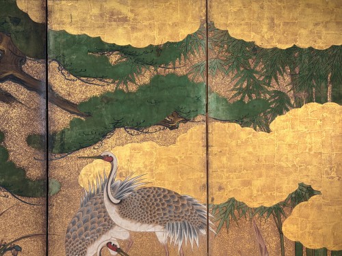XVIIIe siècle - Paravent à six panneaux en feuille d'or avec des grues sous un majestueux pin