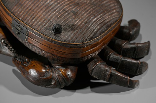 Boîte en bois et bambou tressé en forme de crabe - 