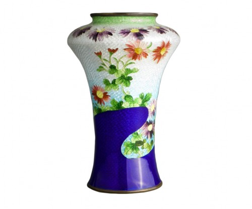 A Japanese cloisonnè vase 