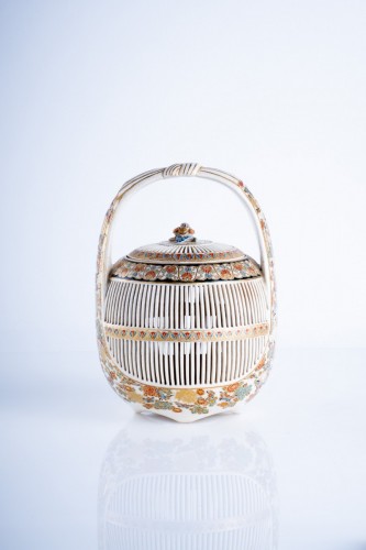  - A Japanese Satsuma of a cricket cage