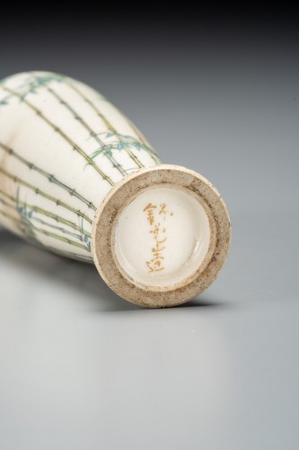 Asian Works of Art  - Kinkozan - A Japanese Satsuma vase