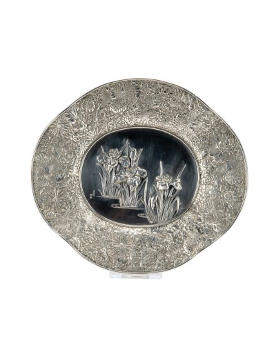 Yoshihiko - A Japanese silver tray