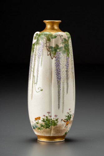 Asian Works of Art  - Shozan ?? per Kinkozan – A Japanese wisteria in bloom