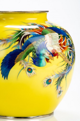 19th century - A Japanese Cloisonné vase