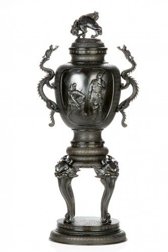 Imposant vase koro en bronze