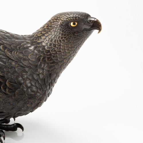 Maruki sei – Faucon en bronze ciselé - Archéologie Style 