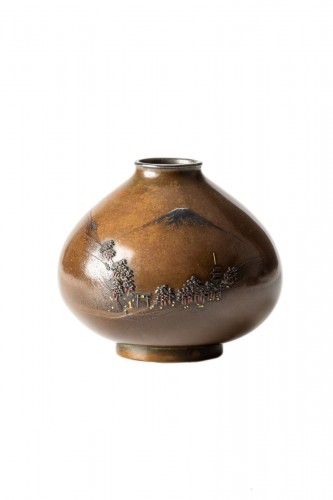 Jomi Eisuke – A Japanese bronze vase