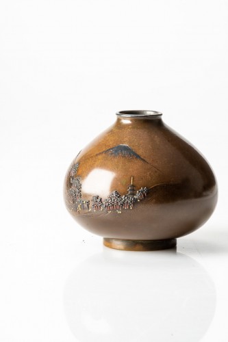 Asian Works of Art  - Jomi Eisuke – A Japanese bronze vase