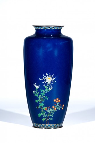 Asian Works of Art  - Hayashi Kodenji – A Japanese Cloisonnè vase