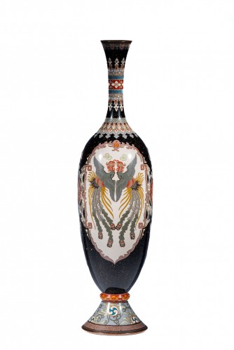 A Japanese Cloisonné Vase - Asian Works of Art Style 