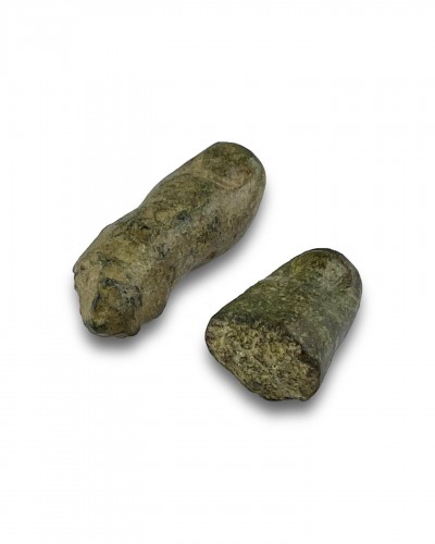 Antiquités - Ancient bronze thumb &amp; finger from a sculpture. Roman, 1st / 2nd century AD