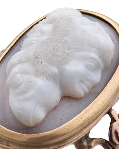 Fine Hardstone Gryllus Cameo Ring. Italian, Late 18th - Early 19th Century - Antique Jewellery Style 