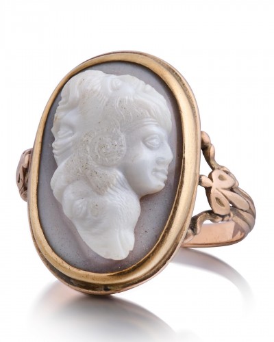 18th century - Fine Hardstone Gryllus Cameo Ring. Italian, Late 18th - Early 19th Century